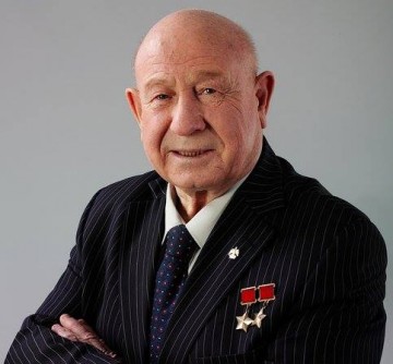 Алексею Леонову - 85