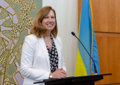 США прислали в Киев временную замену Йованович