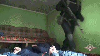 В Астрахани перекрыли канал незаконной миграции иностранцев в Россию