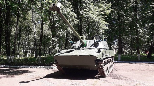 Разработчик впервые показал в действии новейшее самоходное орудие "Лотос"