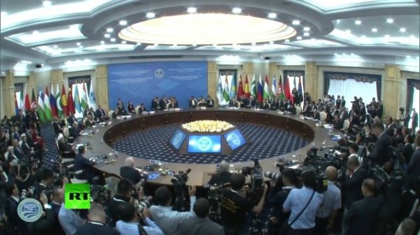 Путин участвует в заседании Совета глав государств ШОС в расширенном составе — LIVE