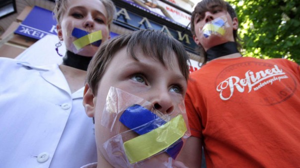 На Украине вступил в силу скандальный закон о тотальной украинизации