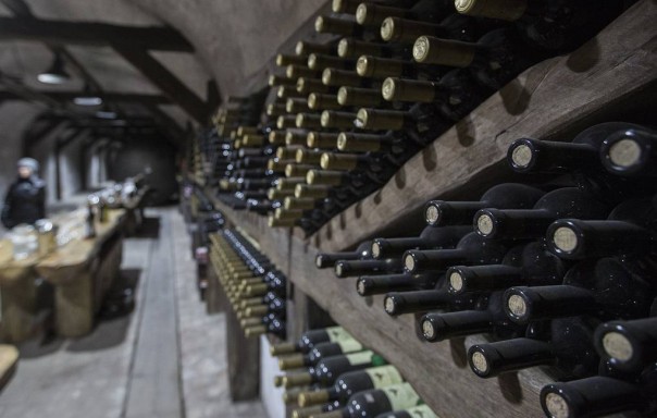 Роспотребнадзор усилил контроль над качеством алкогольной продукции из Грузии