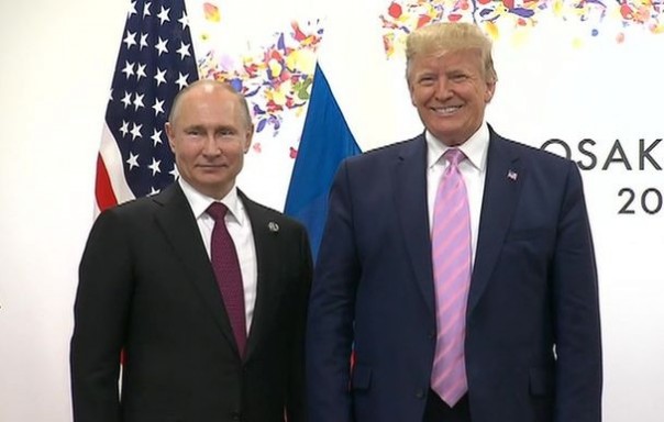 Встреча продолжалась час двадцать. Стало известно, что обсуждали Путин и Трамп на встрече в Осаке