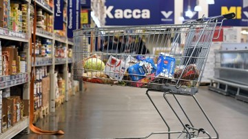 Ритейлеры будут передавать нереализованные продукты в социальные учреждения