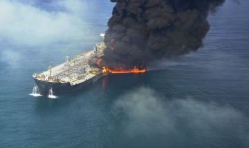 США нанесли ракетный удар по танкерам в Оманском заливе