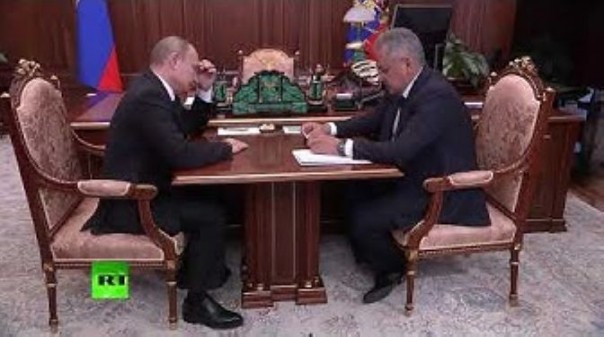 При пожаре на глубоководном аппарате погибли семь капитанов первого ранга. Путин проводит совещание с Сергеем Шойгу в связи с гибелью моряков-подводников