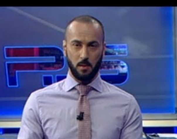 На дом оскорбившего Путина журналиста повесили позорную табличку