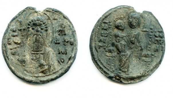 В Великом Новгороде обнаружена уникальная печать в византийском стиле