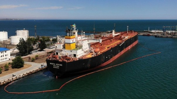 Зачем Украина купила дорогую американскую нефть