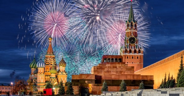 Салют в честь 75-й годовщины освобождения Таллина