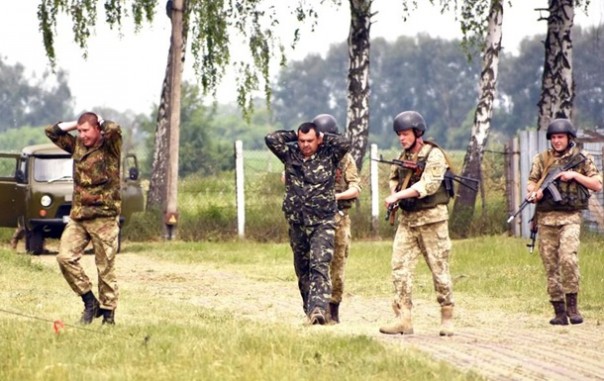 В Одессе со стрельбой задержали вора на территории зенитно-ракетной бригады