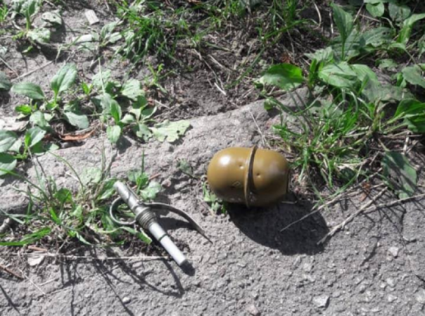 В Фастове Киевской области пьяный военный грозил взорвать гранату в центре города | В Николаеве задержали мужчину с зарядом для гранатомета