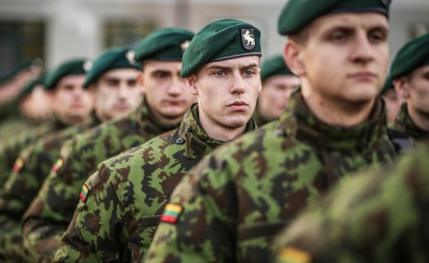 Литовцы отказываются от подготовки к войне с Россией