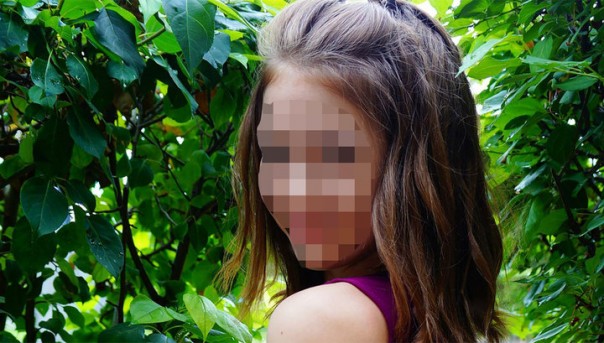 "Безнадежно больная": омские врачи отказали в лечении 17-летней девушке