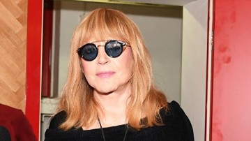 РЖД отреагировали на выезд Пугачевой на перрон вокзала