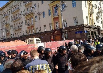 Либералы «спасают» своих, распространяя фейки