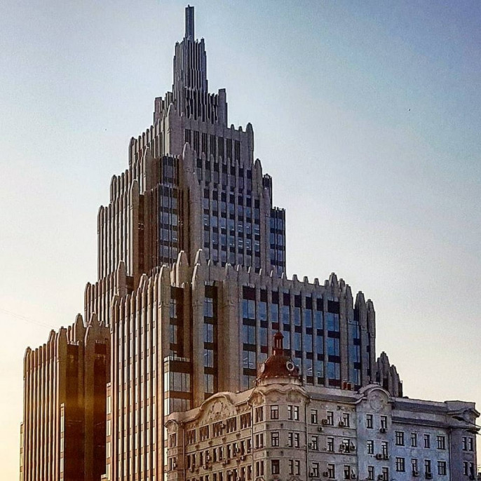 Здание на садовой. Дом городских учреждений вознесенский пр 40-42. Городская дума ростов на дону. Здание на садовой. Дом архитектора лишневского на садовой улице.