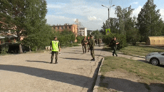 Под Ачинском вновь объявлена срочная эвакуация из-за новых взрывов — видео