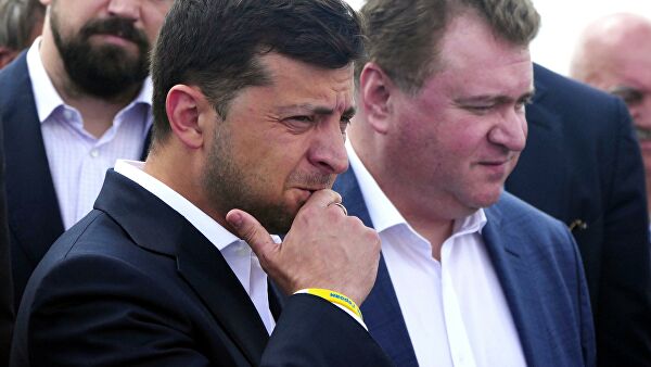 Украинские СМИ рассказали о жестком уроке Зеленскому от Путина и Меркель