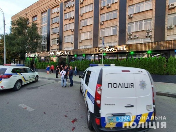 В элитном ресторане Киева посетители устроили драку с ножами и вилками