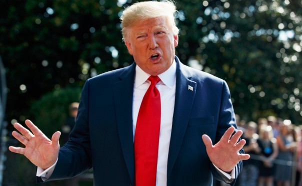 Трамп пригрозил ответить на предупреждения не ездить в США