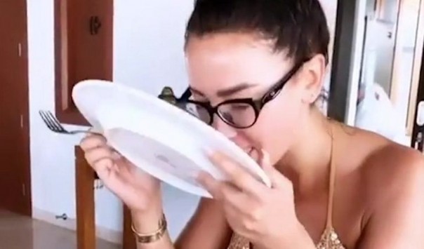 Ольга Бузова разозлила пользователей Сети, назвав себя блокадницей