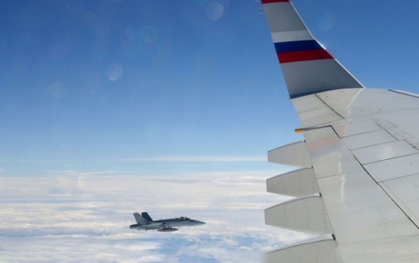 Сопровождение самолета делегации Путина швейцарскими ВВС попало на видео