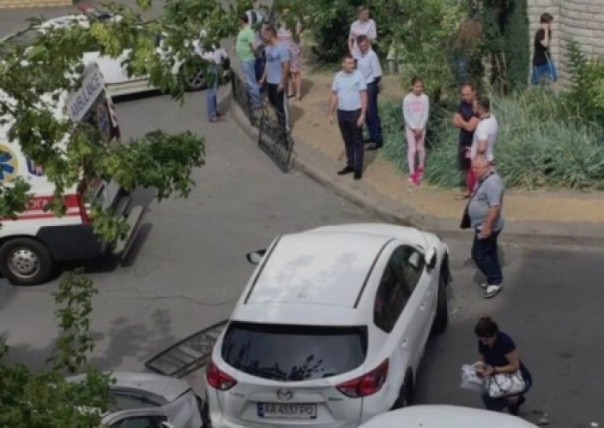 Теща шоумена и патриота Украины Сергея Притулы сбила на своем авто мать с ребенком