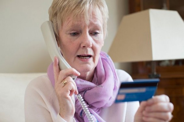 Зона беззакония. ФСС предупреждает: мошенники предлагают липовые соцвыплаты