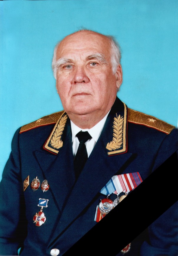 Умер генерал ФСИН Василий Сныцерев, сломивший 130 воров в законе