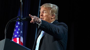 США нужно больше психбольниц, заявил Трамп