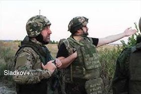 Бомбануло... Красное Знамя над позициями "NАвоза"