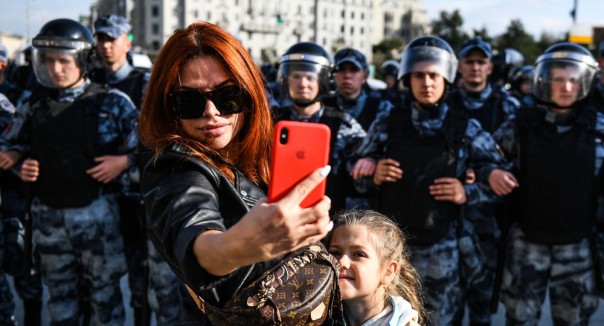 Вот такие протестуны...