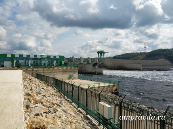 Нажми на кнопку: Нижне-Бурейскую ГЭС сегодня ввели в эксплуатацию Нажми на кнопку: Нижне-Бурейскую ГЭС сегодня ввели в эксплуатацию Наука и технологии