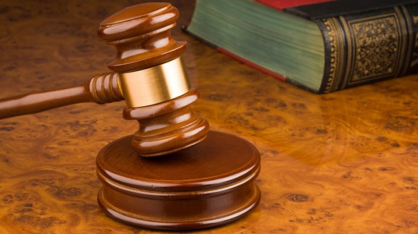 "Мы можем попросить Россию, но...": Почему Нидерланды назначили "подозреваемым" по делу MH17 зенитчика ДНР Цемаха