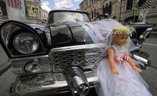 В России сначала арестовывают, а потом замуж зовут. Die Welt, Германия