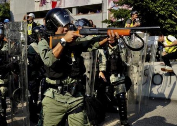 В Гонконге уже стреляют: протесты выходят на новый уровень