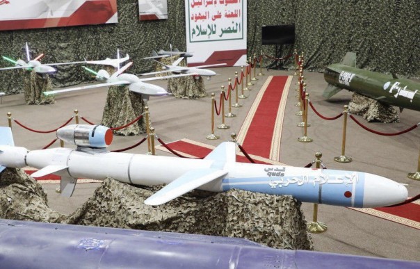 Зариф объяснил, как хуситы смогли нанести удары по НПЗ в Саудовской Аравии