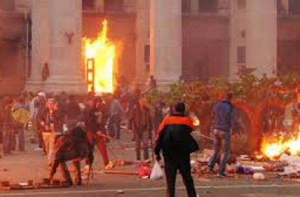 «Подозревается в терроризме, организации взрывов и поджогов». Портнов уточнил, что должно беспокоить Парубия по делу 2 мая 2014 года в Одессе