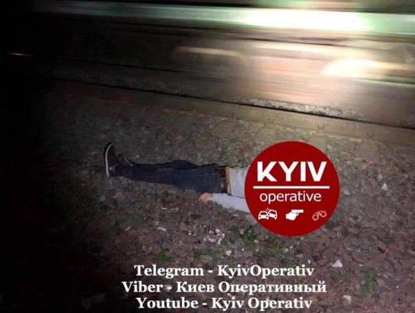 В Киеве нашли труп с военным билетом