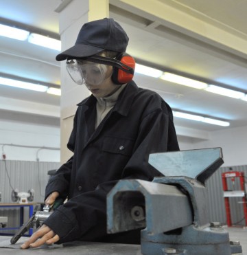 В России могут перестать готовить токарей и фрезеровщиков