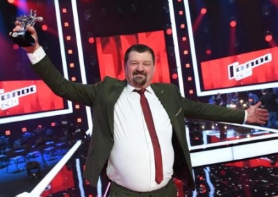 Шахтёр из ДНР стал победителем песенного шоу на Первом канале "Голос 60+"