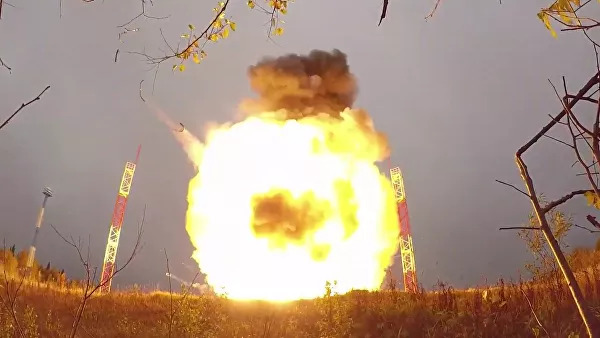 На учениях под руководством Путина прошли пуски баллистических ракет