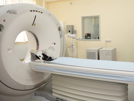 В Болгарии врачи шесть часов искали пропавшую в томографе бабушку