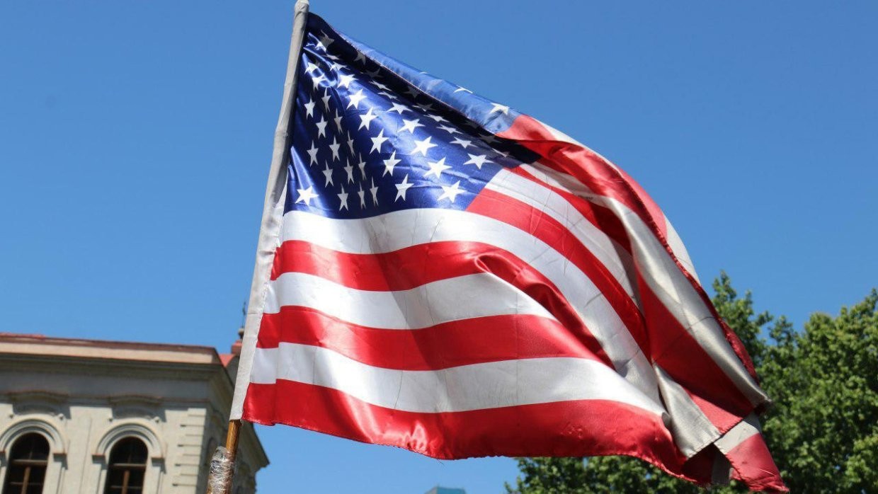 соединённые штаты америки (сша). уолл стрит 2022. существование сша. флаг сша 1777. существование сша.