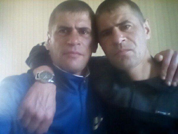 [18+] В Подмосковье, не имея средств к существованию повесились братья-близнецы из ДНР