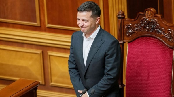 Зеленский не захотел отчитываться за «формулу Штайнмайера» с трибуны Рады