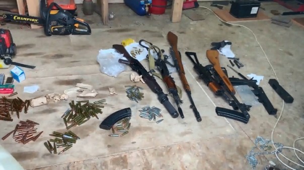 Полицейские в Подмосковье нашли целый арсенал оружия