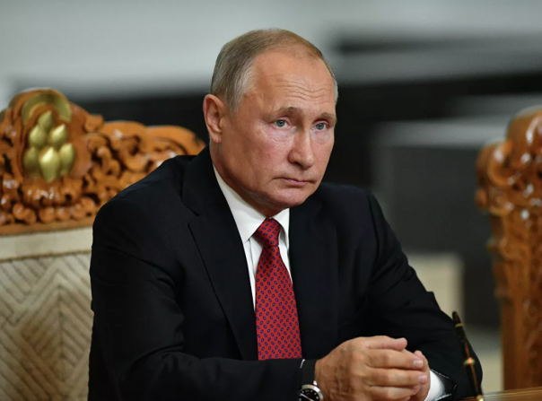 Путин рассказал, как Россия избежала гражданской войны в 90-е